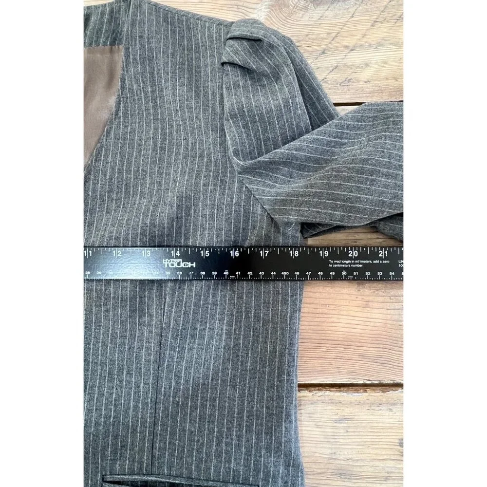 VTG Fire Fly 2 Piece Skirt Suit Womens 9/10 Gray Pinstriped 80s Union Made